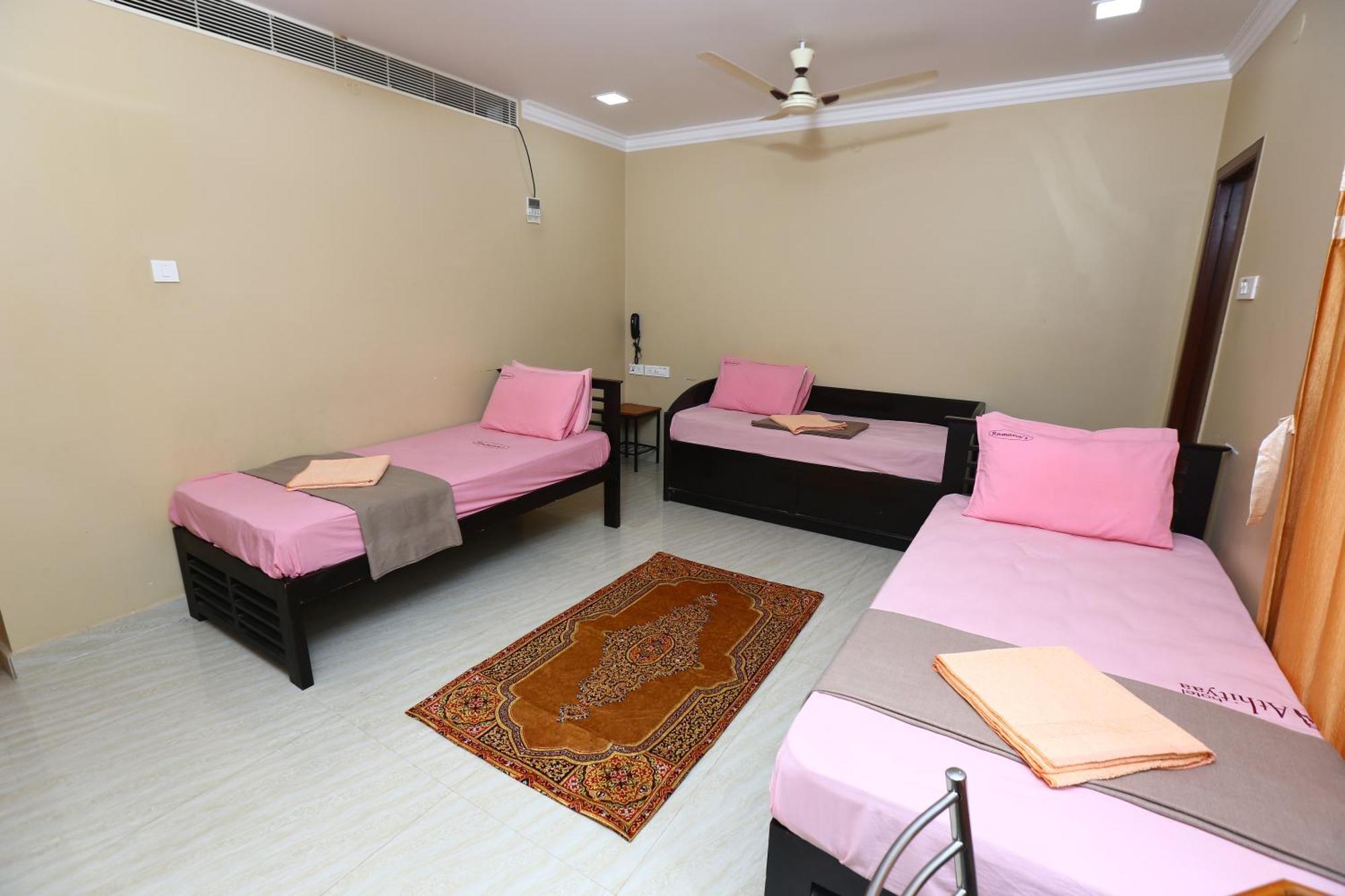 Ramana'S Home Stay-Near Railway Station And Bus Stand Thanjavur Extérieur photo